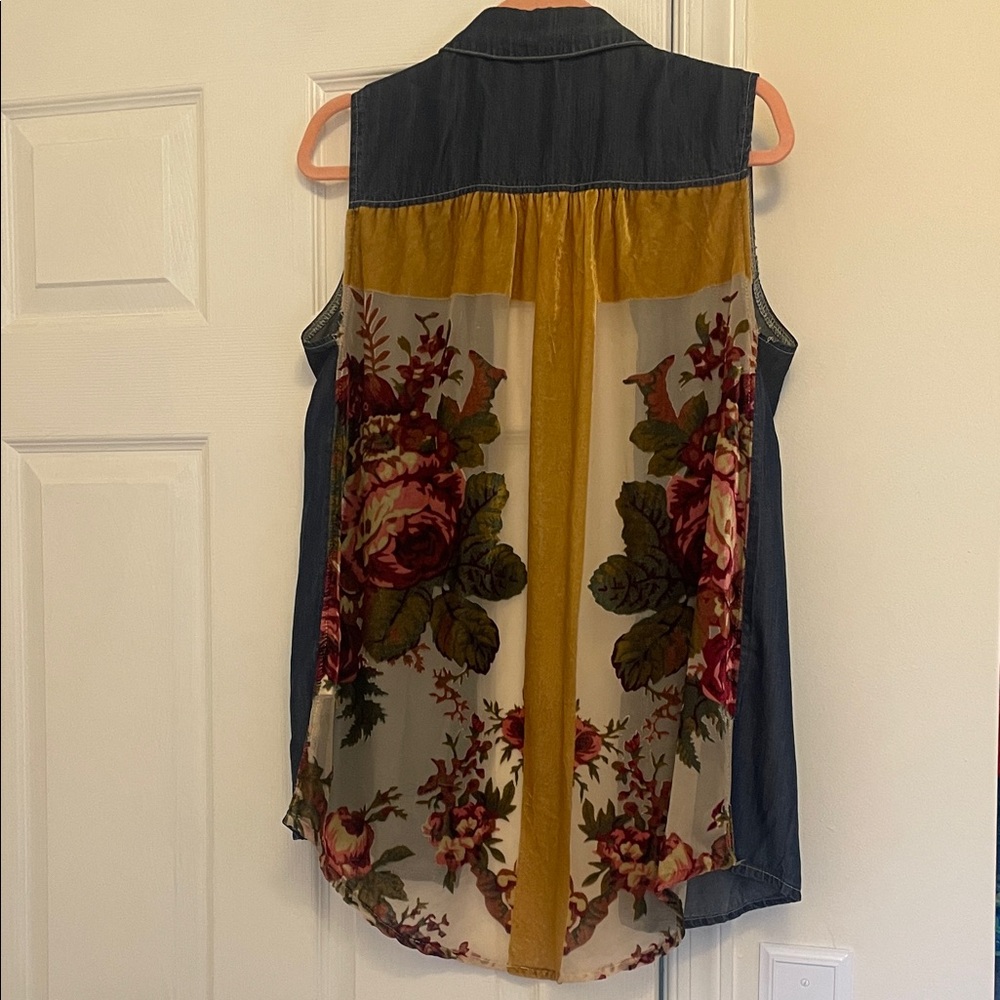Sleeveless Denim Floral Velvet Back Top